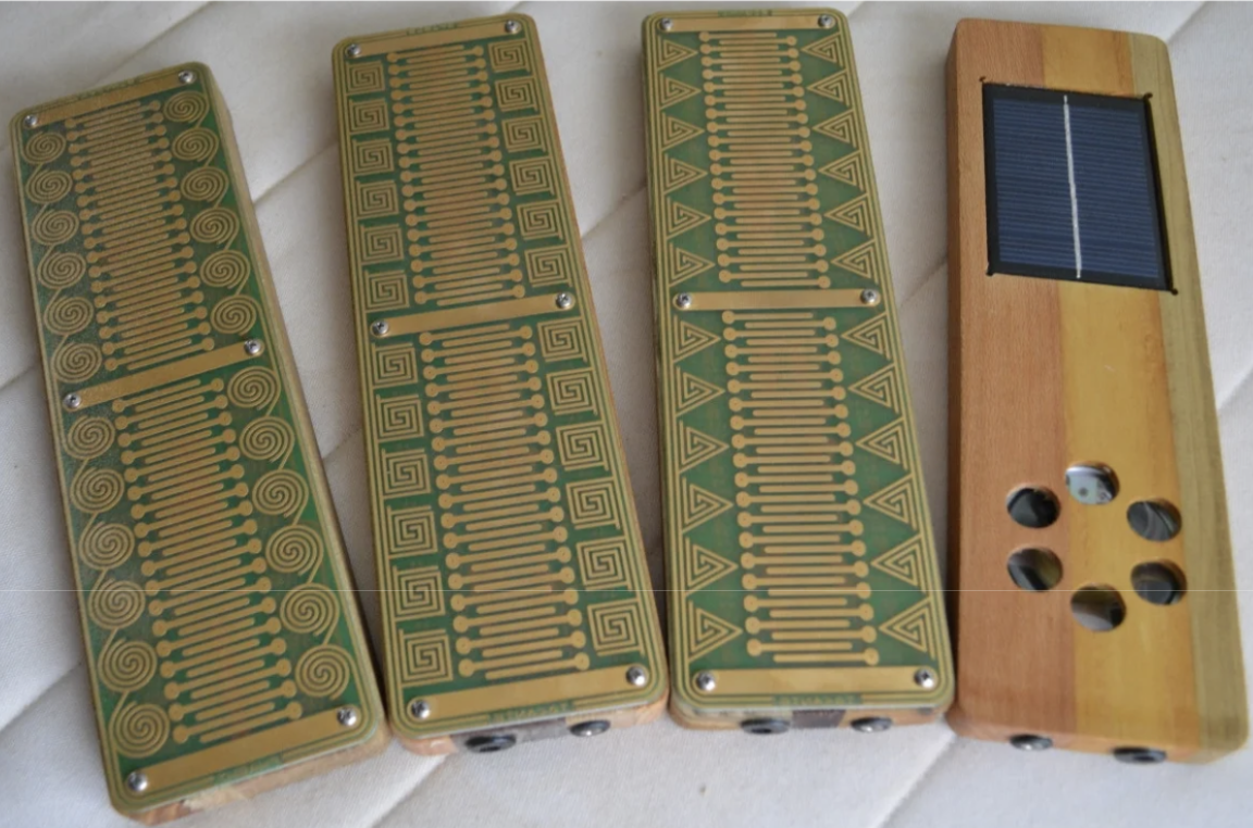 Peter Blasser’s tocante instruments